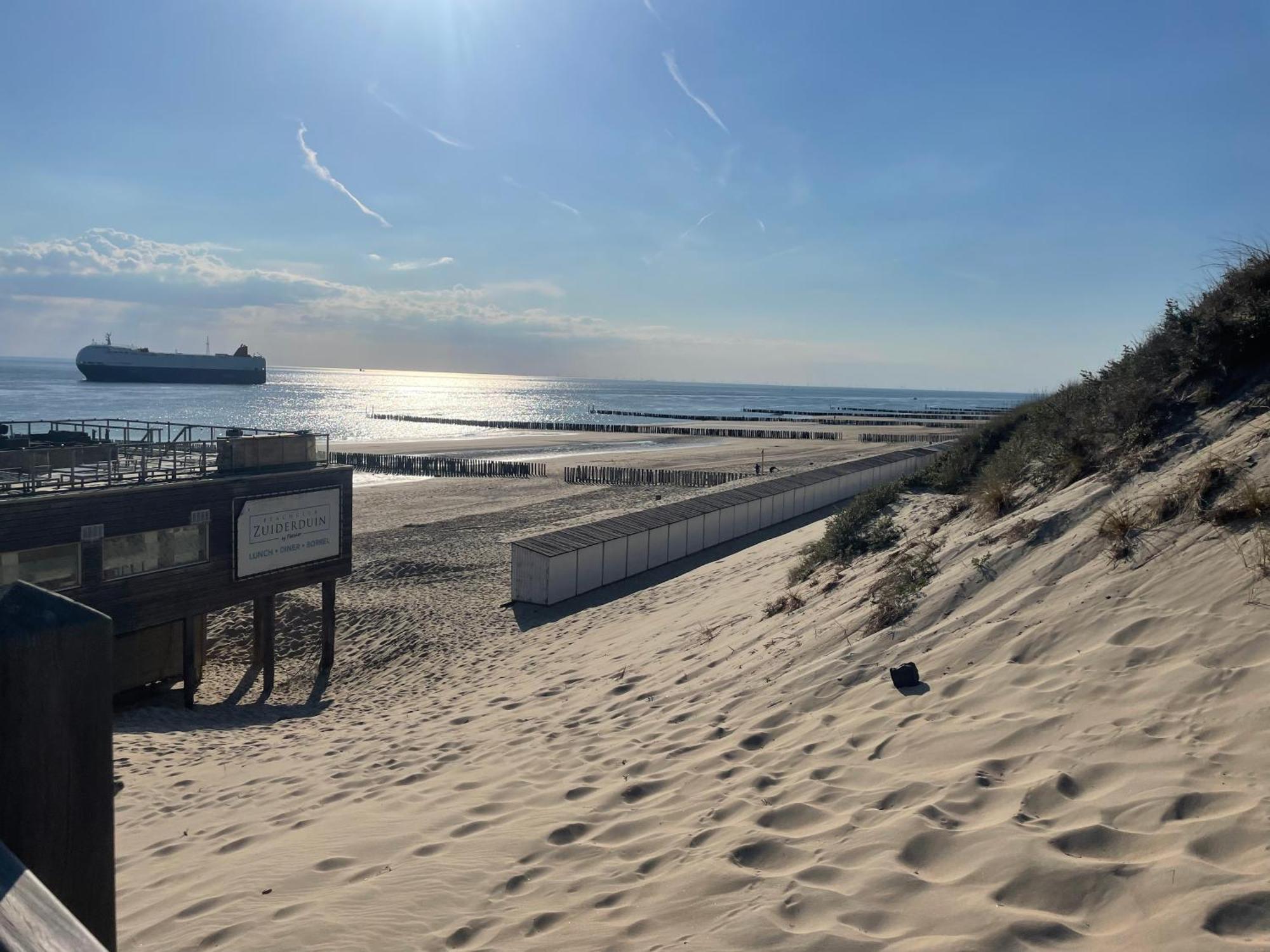 Luxe Tiny House Incl Jacuzzi En Strandhuisje In Zomerseizoen Meliskerke Exterior foto